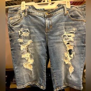 Torrid Bermuda Stretch Boyfriend Denim Shorts wore for two hours